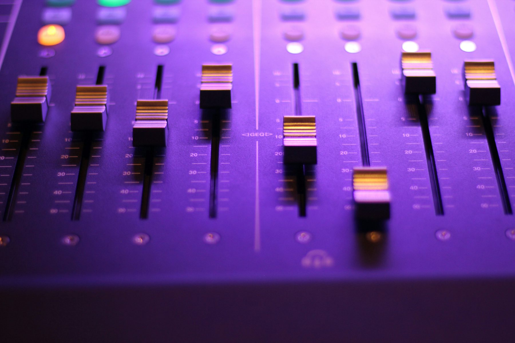 Audio waveform on a screen, representing AI voice generation and emotional speech synthesis