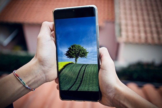 Recording vertical short-form video on a smartphone